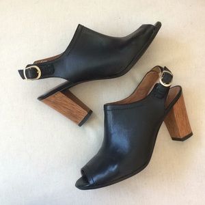 Clark’s Shira Brenna Leather Buckle Peep Toe Heels